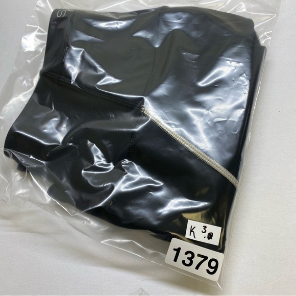 Spyder Active Shorts - Black with White Trim - Picture 7 of 7